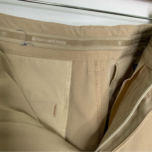 Vineyard Vines Tan Straight Leg Performance Dress Pants Men’s 30x30 Chinos - Picture 8 of 15
